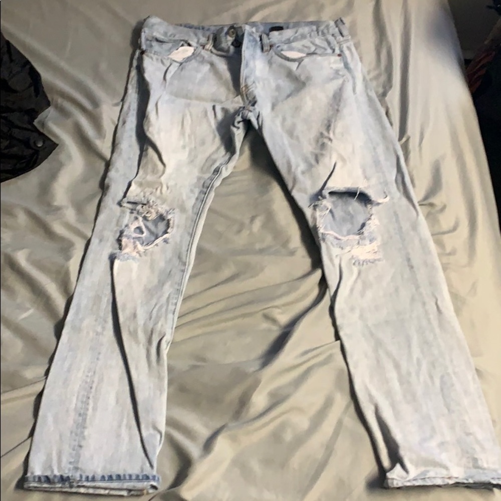 Ripped jeans